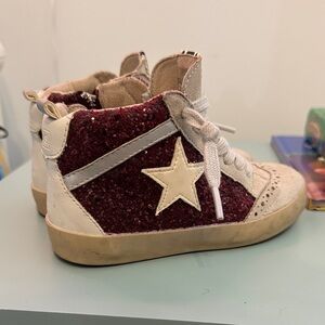 Stylish Kids Glitter High-Top Sneakers